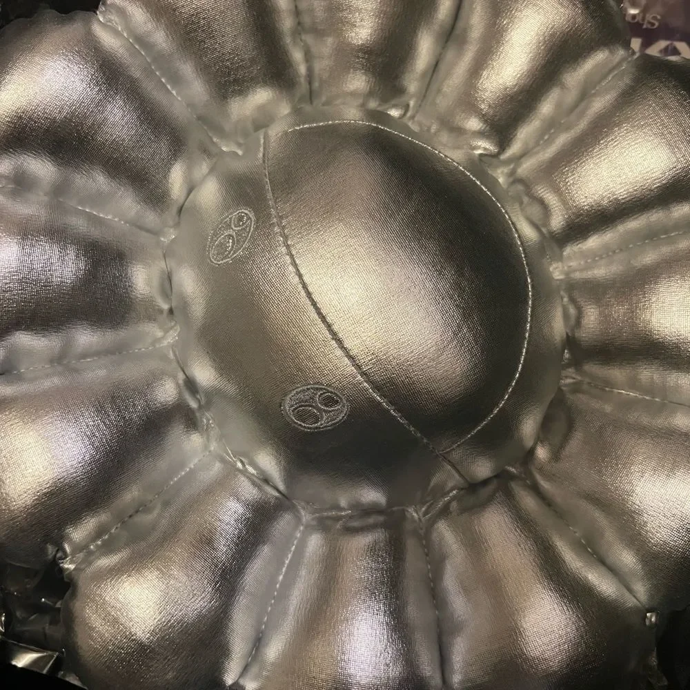 Takashi Murakami Flower Silver Cushion Pillow Plush 30cm kaikai kiki